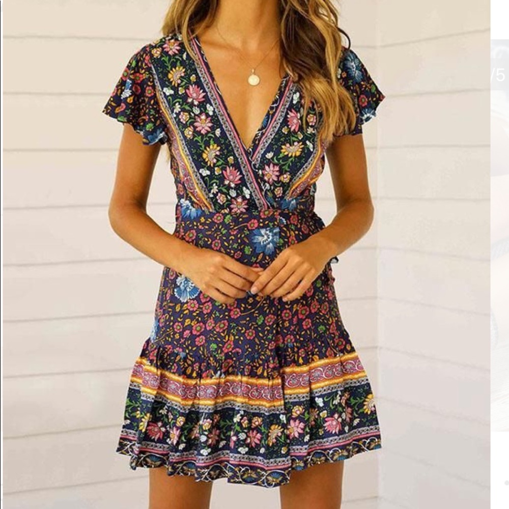 Paisley Beach Wrap Dress - Picture 3 of 8